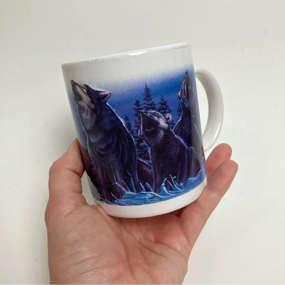 Vintage Wolf Mug Canadian Geographic Blue Ceramic Coffee Rare - Picture 5 of 14